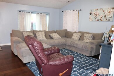 256 Independence Way, Independence, OR 97351 - photo 6