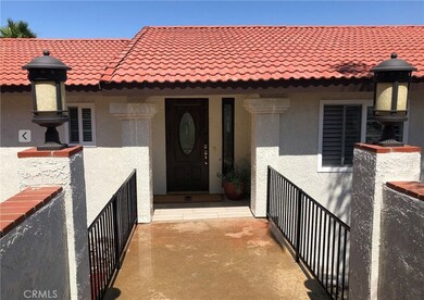 22614 Calcutta Dr, Canyon Lake, CA 92587 - photo 3