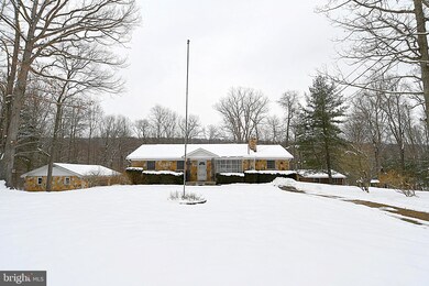 4645 Cold Run Valley Rd, Berkeley Springs, WV 25411 - photo 4