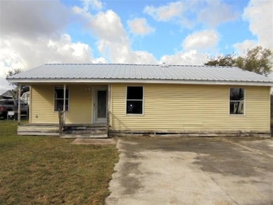 329 Scheufens Rd, Lake Charles, LA 70615 - photo 2