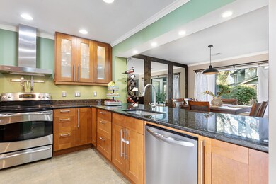 1119ShadowLakeCir-KeenEyeMarketing-05