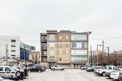 802 N Meridian St unit 306, Indianapolis, IN 46204 - photo 3