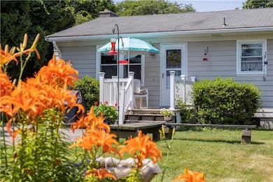 53 Maplewood Ave, Westerly, RI 02891 - photo 6