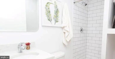 1719 Eastern Ave unit 3D, Baltimore, MD 21231 - photo 7