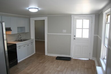 303 West St, Rutland, VT 05701 - photo 3