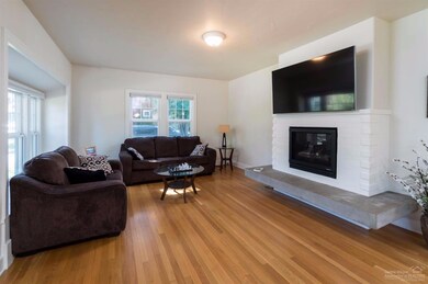 112 NW Drake Rd, Bend, OR 97701 - photo 7