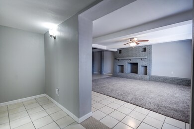 616 S Saguaro-6