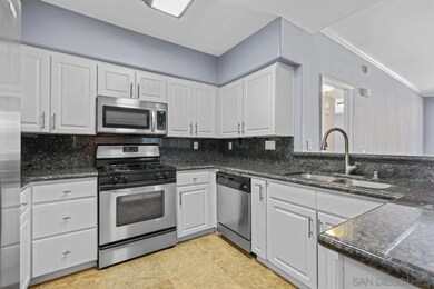 12372 Carmel Country Rd unit 202, San Diego, CA 92130 - photo 2