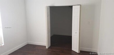 2212 Division Ave, West Palm Beach, FL 33407 - photo 2