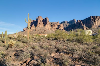 Nice elevated lot with amazing views
