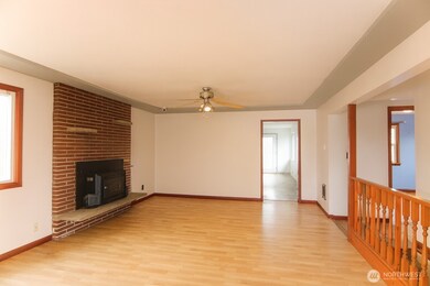 6825 S Lawrence St, Tacoma, WA 98409 - photo 4