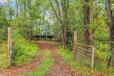 752 Joe Layne Mill Rd, Elkin, NC 28621 - photo 4