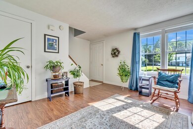 Living room 2