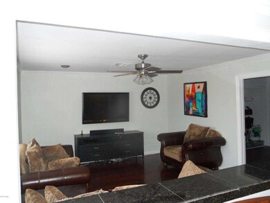 Alfonso House 007