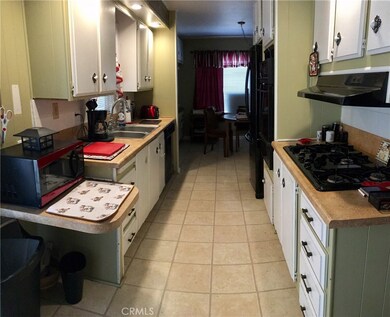 4000 Pierce St unit 266, Riverside, CA 92505 - photo 6