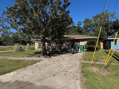 106 Palm Springs Dr, Slidell, LA 70458 - photo 2