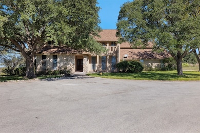 6773 Sunshine Valley Ln, Navasota, TX 77868 - photo 2