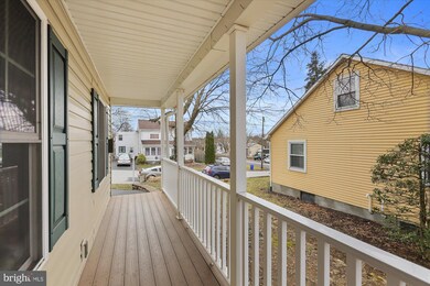 327 Pitt St, Enola, PA 17025 - photo 4
