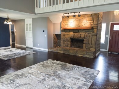 Living / Dining