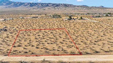 0 Via Seco unit HD25199044, Apple Valley, CA 92308 - photo 2