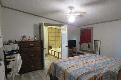 2108 Dove Ln, Cleburne, TX 76031 - photo 6