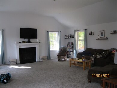 266 Pine Hill Rd, Weare, NH 03281 - photo 7