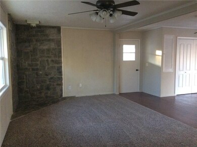 8 Ipswich Dr, Bella Vista, AR 72714 - photo 2