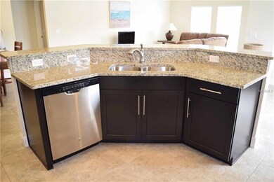 Gorgeous Island with Granite Counter Tops, Breakfa