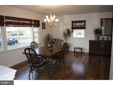 5 King St, Douglassville, PA 19518 - photo 4