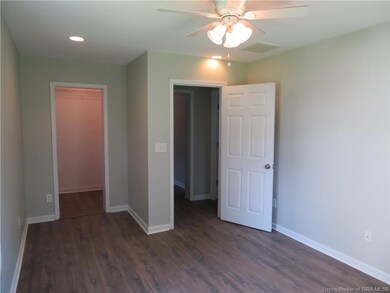 Second Bedroom with Walkin Closet