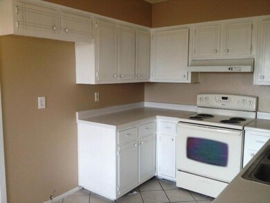 1718 Opossum Cir, Horizon City, TX 79928 - photo 5