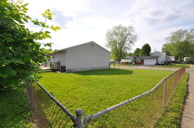 5001 Attica Dr, Columbus, OH 43232 - photo 3