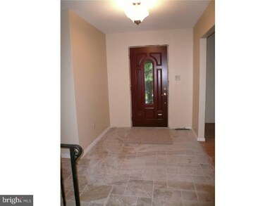 1730 Dauphin Ave, Reading, PA 19610 - photo 6