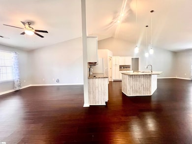 202 Catterick Way, Fountain Inn, SC 29644 - photo 5