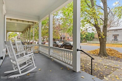 48 Franklin St, Saratoga Springs, NY 12866 - photo 5