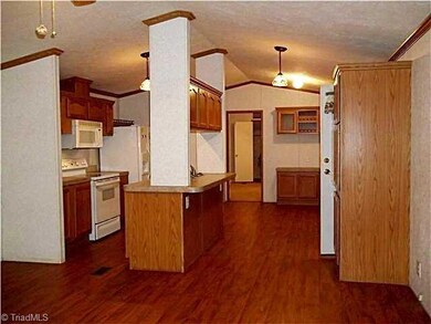 468 Tall Pine St, Asheboro, NC 27205 - photo 5