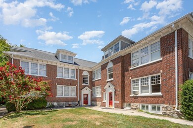 804 Walker St unit 10 -Loft, Columbia, TN 38401 - photo 2