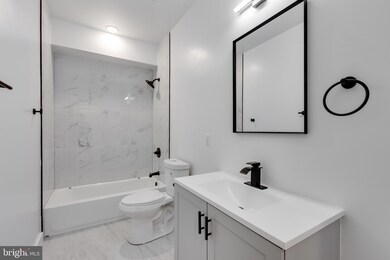 2502 N 10th St unit 3, Philadelphia, PA - photo 7