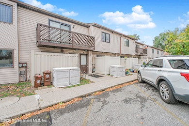 4219 Amboy Rd unit 4, Staten Island, NY 10308 - photo 4