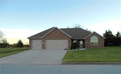 999 Jessica Leigh St, Elkins, AR 72727 - photo 2