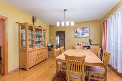 5119 W Wellington Ave, Chicago, IL 60641 - photo 5