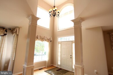 2116 Tysons Executive Ct, Dunn Loring, VA 22027 - photo 3