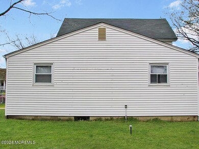 20 Howard Ave, Keansburg, NJ 07734 - photo 5