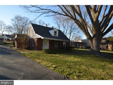 2 Constitution Ave, Norristown, PA 19403 - photo 2