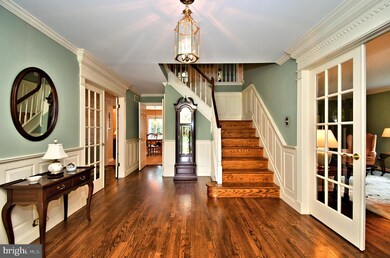 24 Canal Run E, Washington Crossing, PA 18977 - photo 2