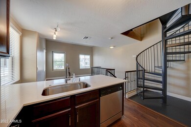 935 W Aspen Way-11