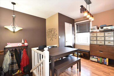 251-5 71st Rd unit 5, Bellerose, NY 11426 - photo 7