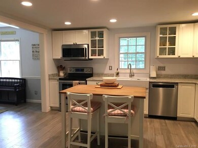 Kitchen has recently been completely re-done inclu