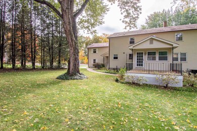 72B Dracut Rd unit B, Hudson, NH 03051 - photo 4