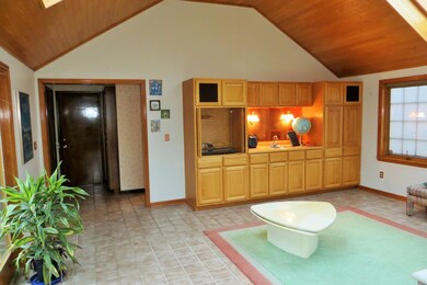 Great Room Bar and Media Center